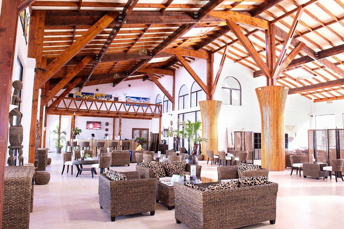 Ocean Bay Hotel & Resort Bakau 외부 사진
