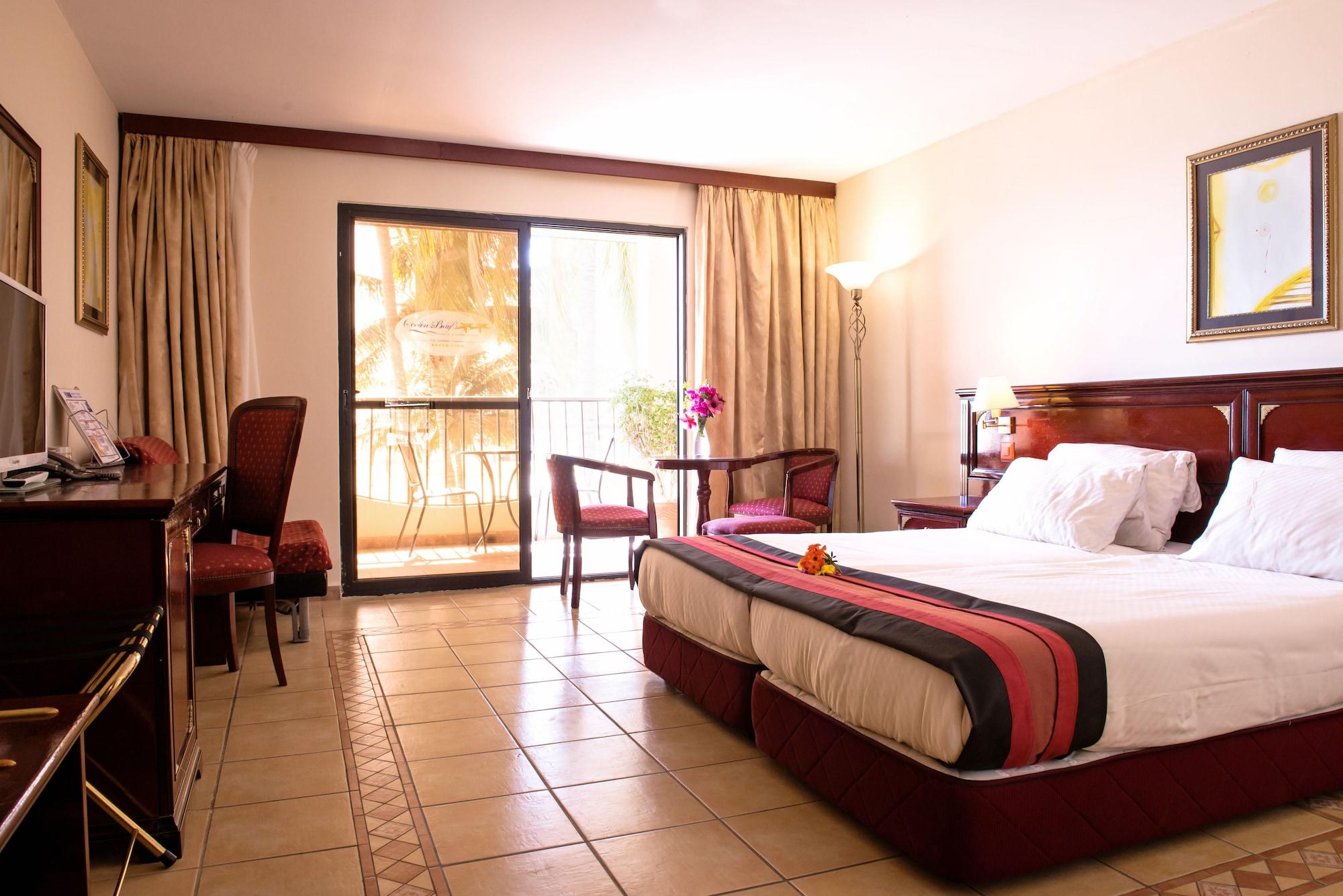 Ocean Bay Hotel & Resort Bakau 외부 사진