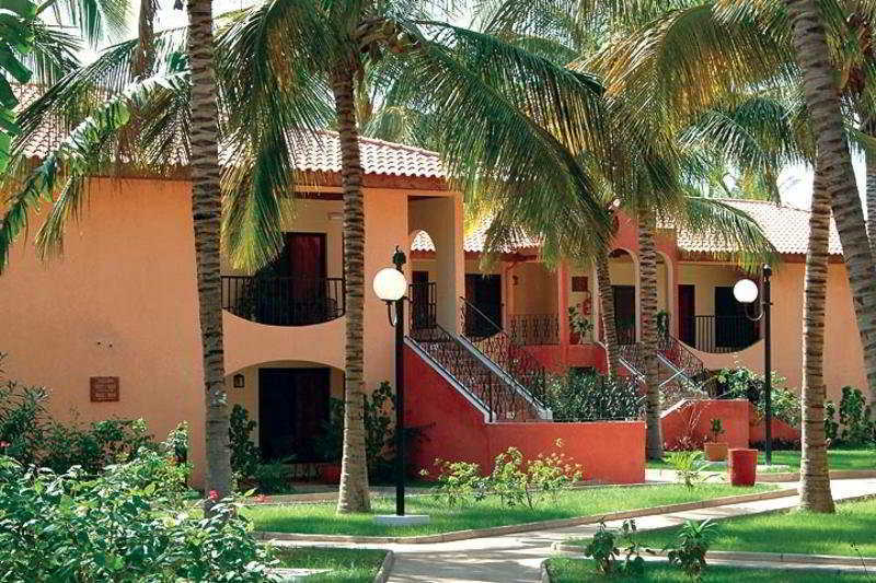 Ocean Bay Hotel & Resort Bakau 외부 사진