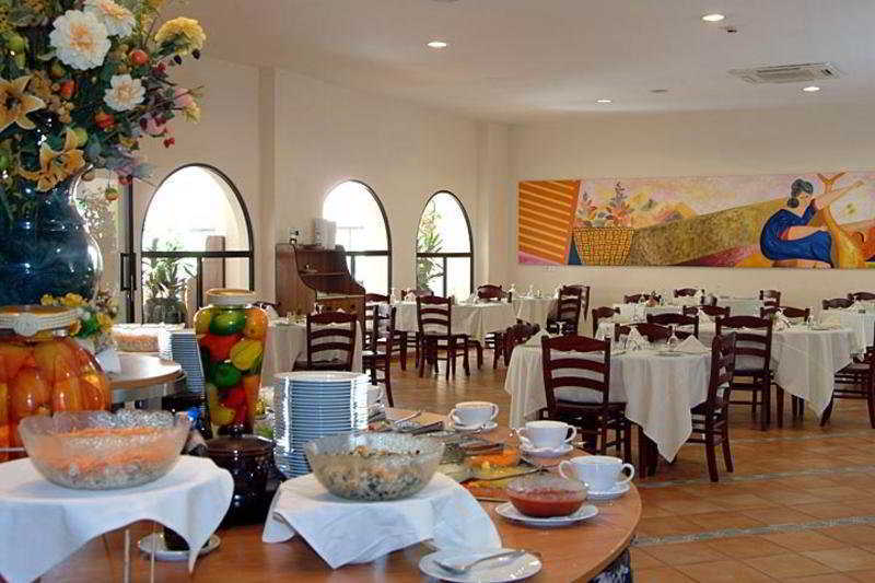 Ocean Bay Hotel & Resort Bakau 외부 사진
