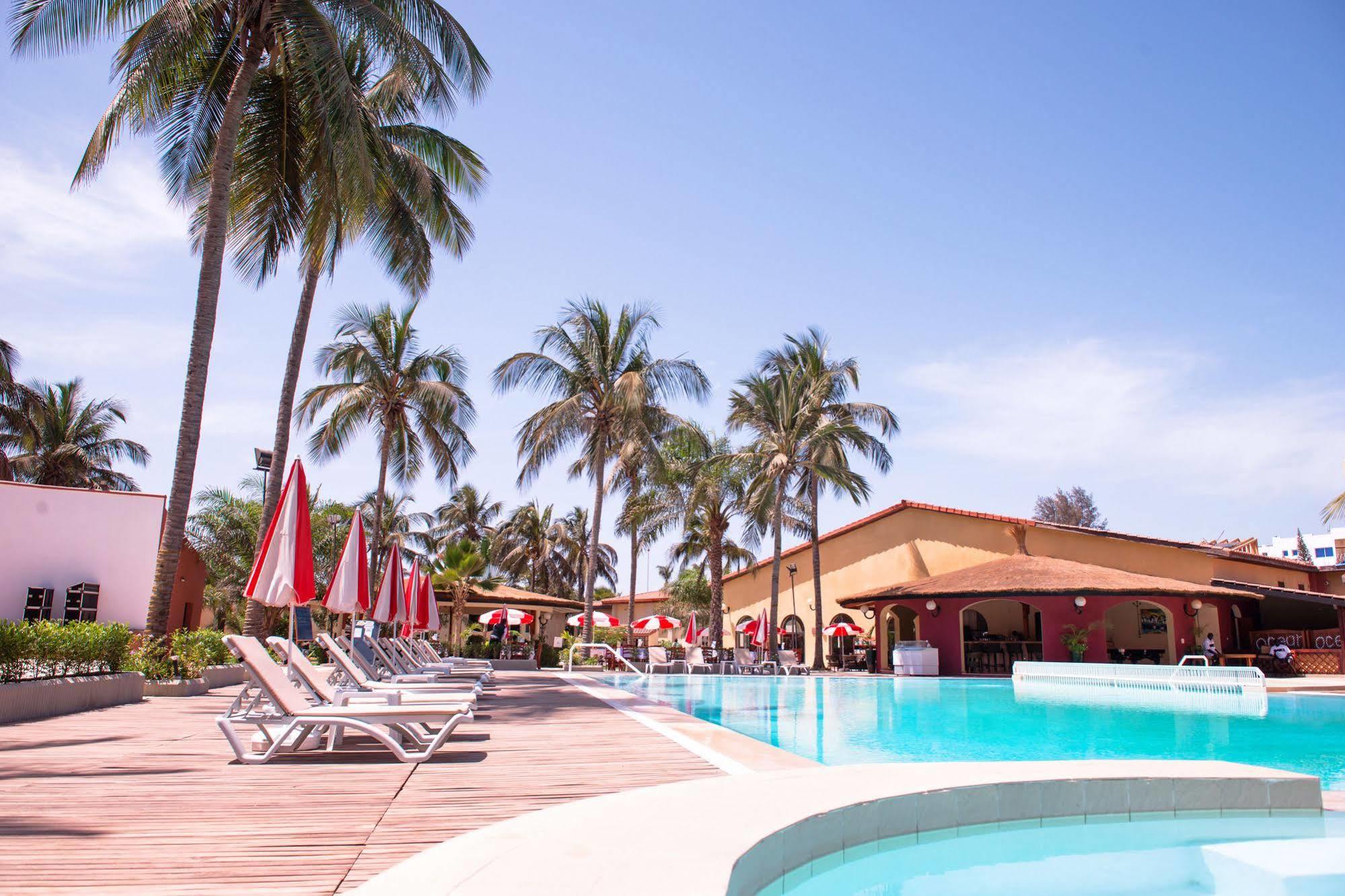 Ocean Bay Hotel & Resort Bakau 외부 사진